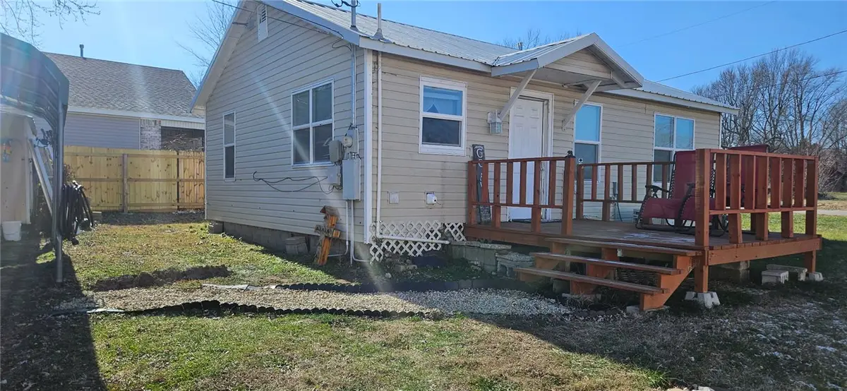 400 S Main Avenue, Lincoln, AR 72744 - #1