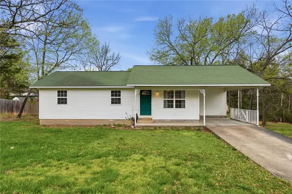 1508 Janet Street, Berryville, AR 72616