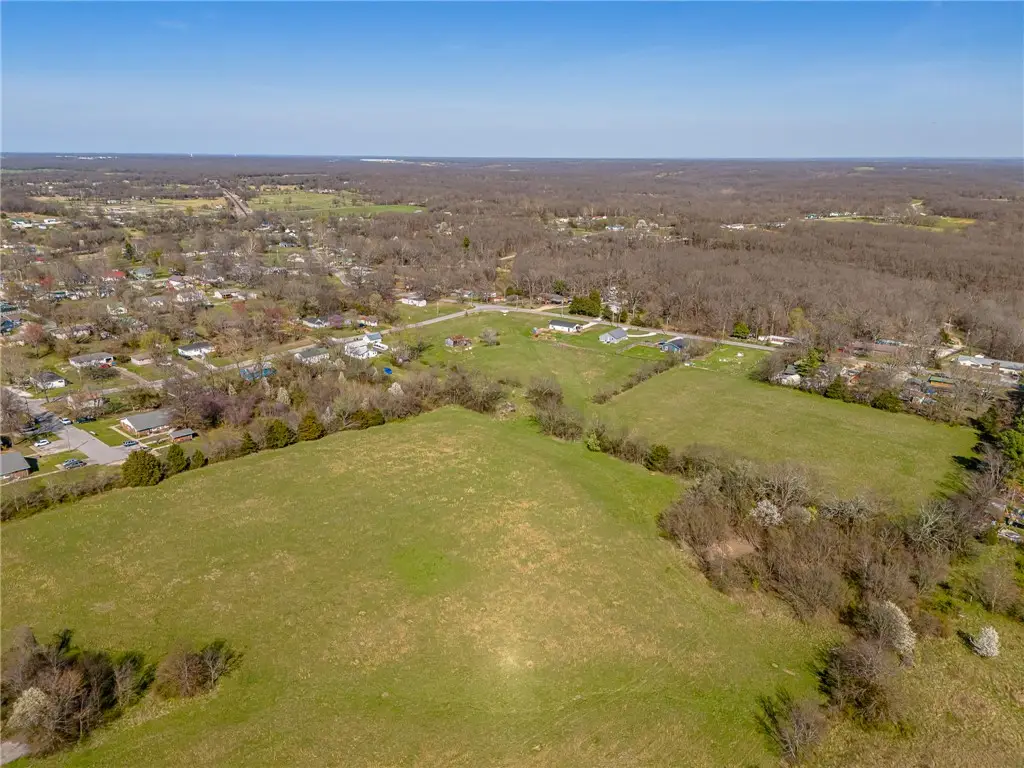 137 E Spiltlog, Goodman, MO 64843 - #1