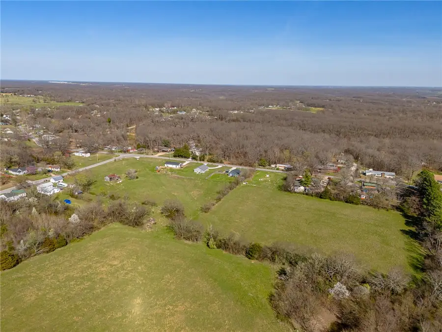 137 E Spiltlog, Goodman, MO 64843 - #2