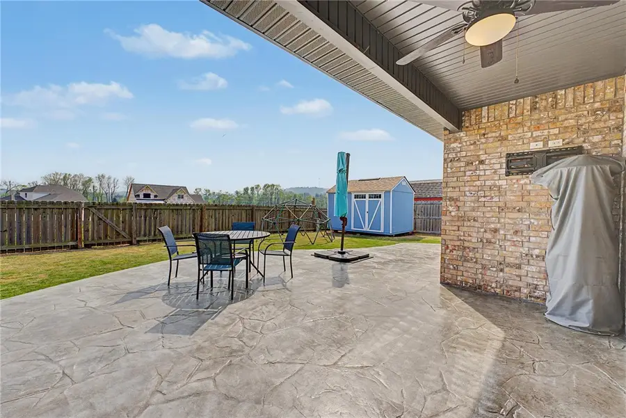 911 Hancock Street, Prairie Grove, AR 72753 - #3