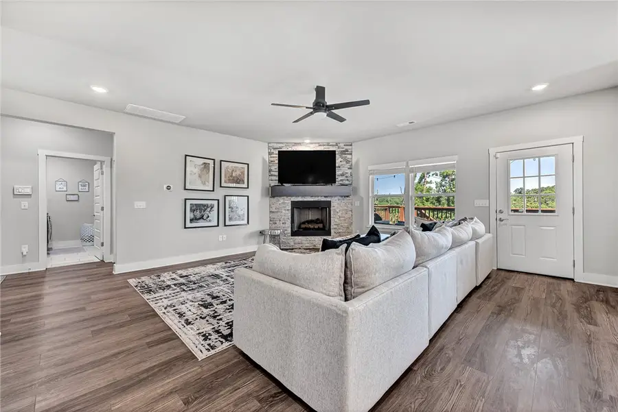 28 Copinsay Drive, Bella Vista, AR 72715 - #2