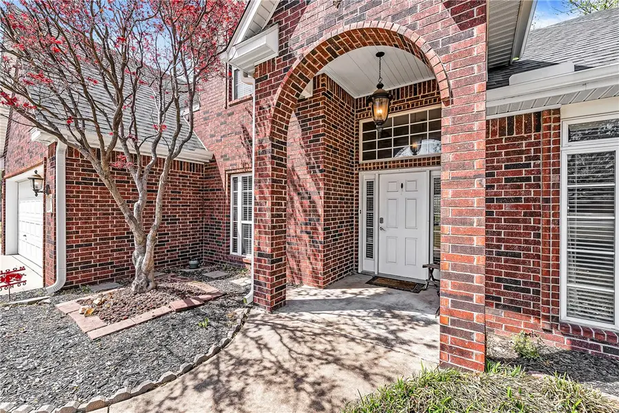 505 Elk Drive, Elm Springs, AR 72762 - #3