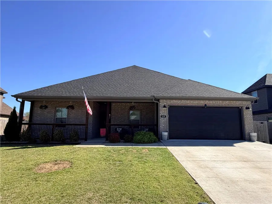 225 Ryder Street, Gentry, AR 72734 - #2