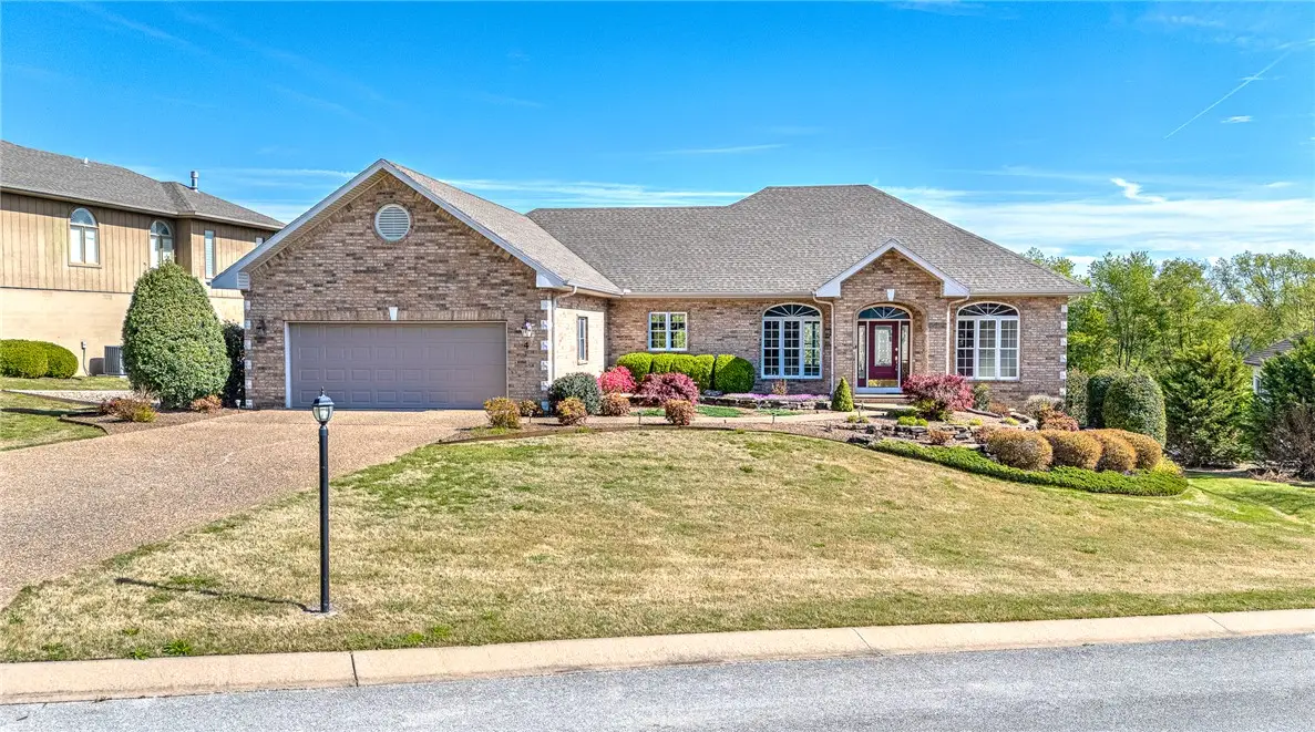 4 Clubhouse Place, Bella Vista, AR 72715 - #1