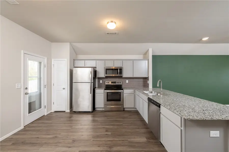 899 Sparrow, Fayetteville, AR 72701 - #3