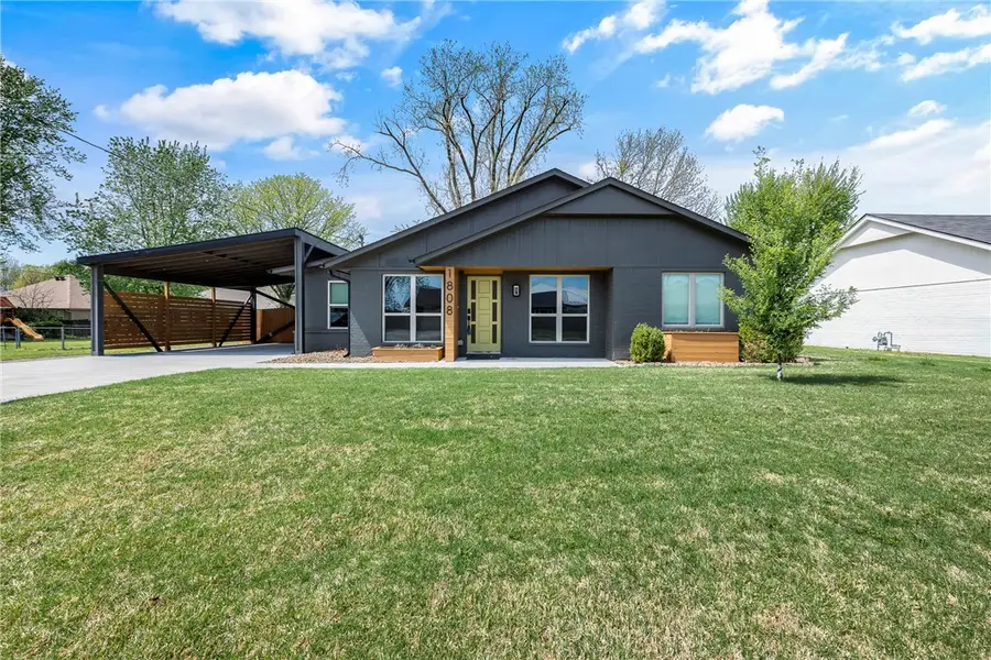 1808 SW D Street, Bentonville, AR 72712 - #2