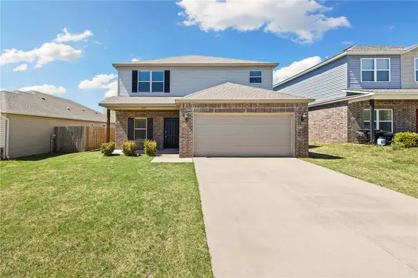 1209 S Ivory Bill Lane, Fayetteville, AR 72701