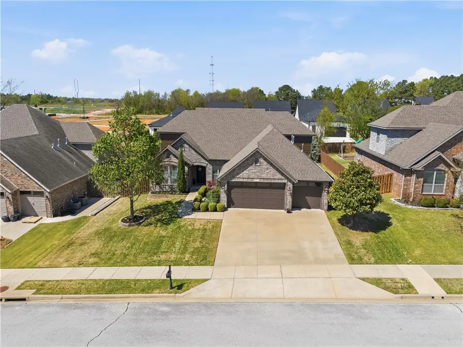 2513 S Horizon Boulevard, Rogers, AR 72758 - #3