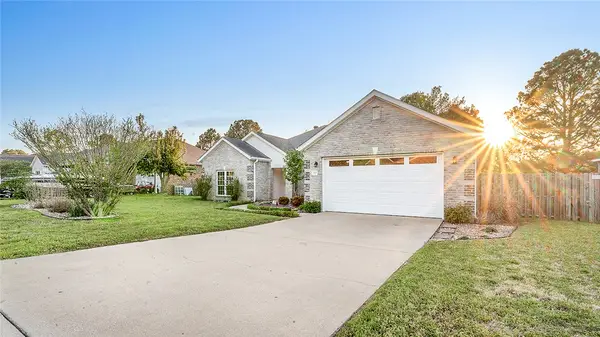 1573 N Cannondale Drive, Fayetteville, AR 72704