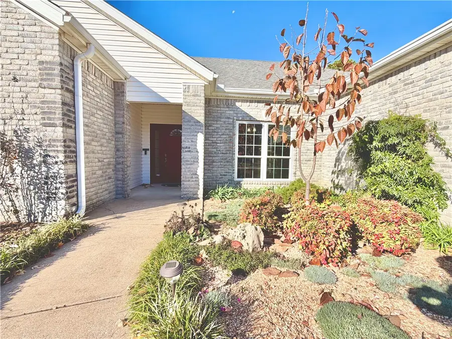 1573 N Cannondale Drive, Fayetteville, AR 72704 - #2