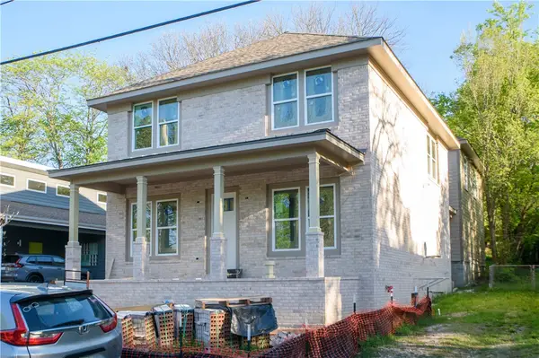 18 E 4th Street, Fayetteville, AR 72701