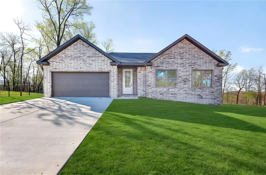 11 Sandgate Drive, Bella Vista, AR 72715 - #1