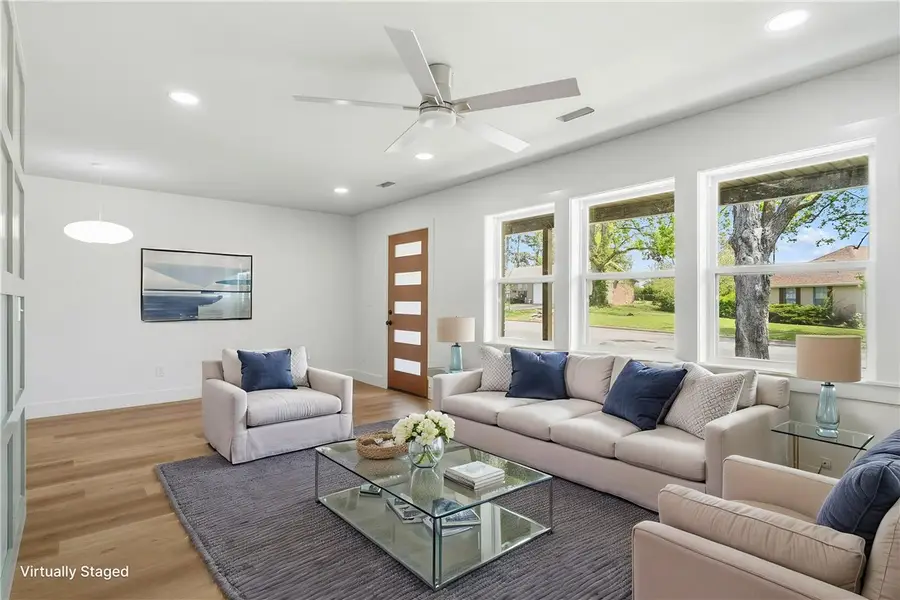 916 S 13th Place, Rogers, AR 72758 - #2