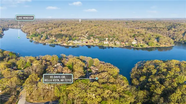65 Davis Circle, Bella Vista, AR 72715