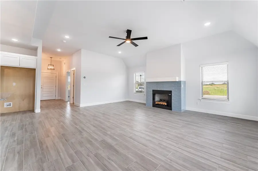 2703 N Penny Street, Siloam Springs, AR 72761 - #3