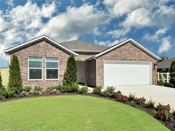 553 Nevada Street, Farmington, AR 72730