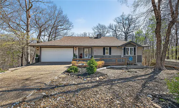 17 Stoneykirk Drive, Bella Vista, AR 72715