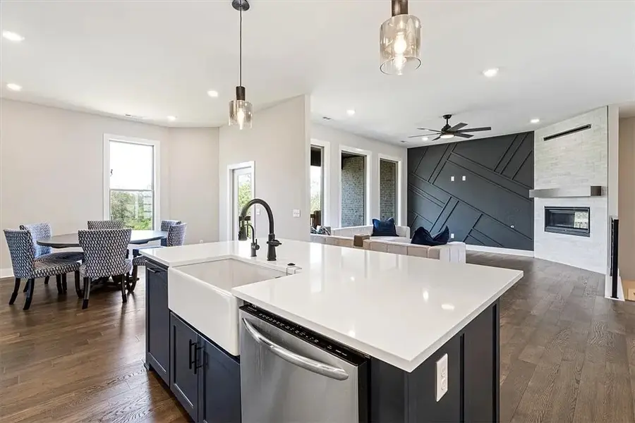 1520 Elm Ridge Drive, Elm Springs, AR 72762 - #3