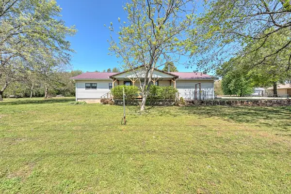 10811 Brady Road, Prairie Grove, AR 75753