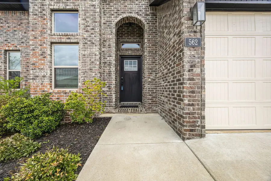 562 N Drewrys Bluff Drive, Fayetteville, AR 72704 - #2