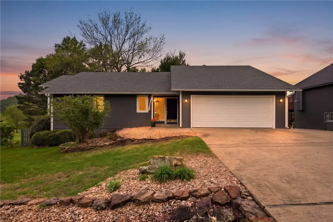25 Dalton Drive, Bella Vista, AR 72714 - #1