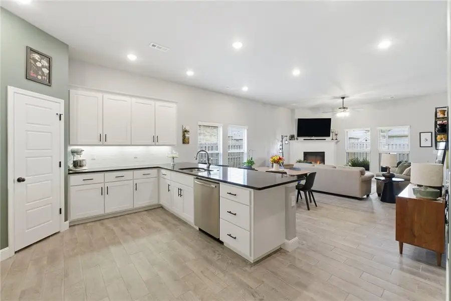 5520 Clear Springs Avenue, Springdale, AR 72762 - #3