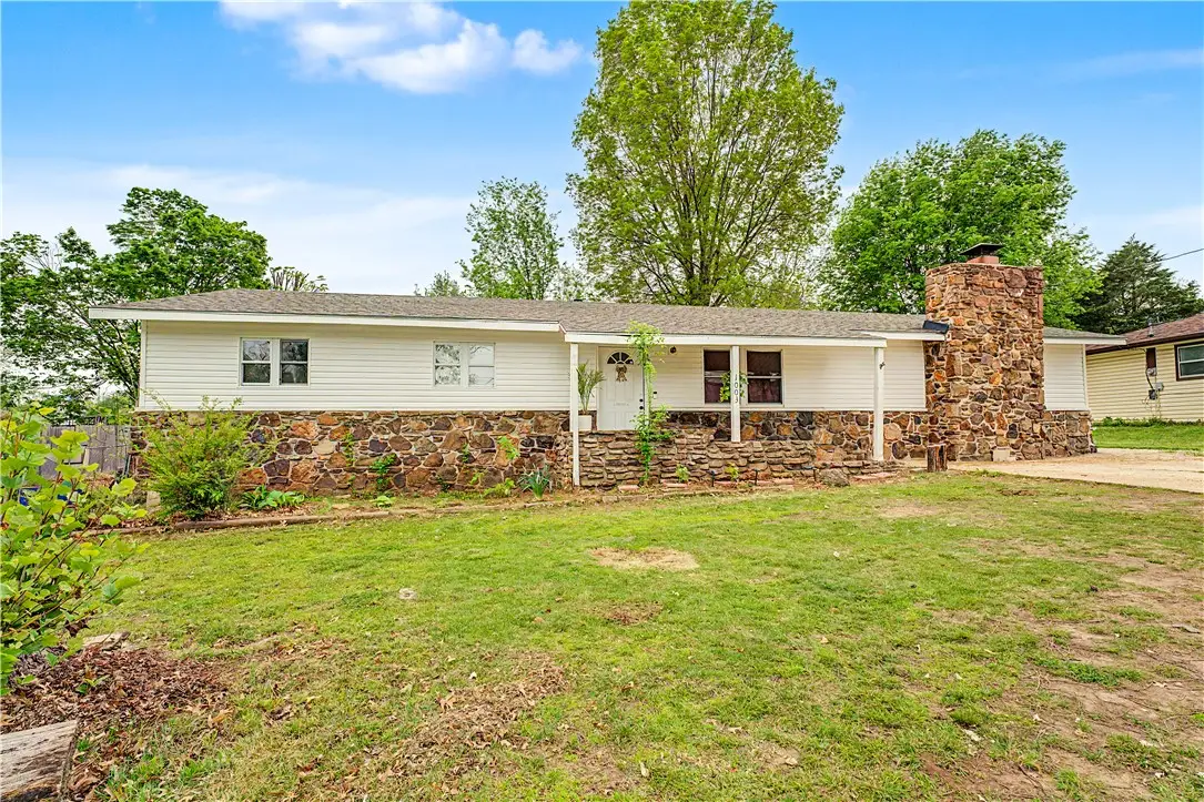 1003 SW 2nd Street, Bentonville, AR 72712 - #1