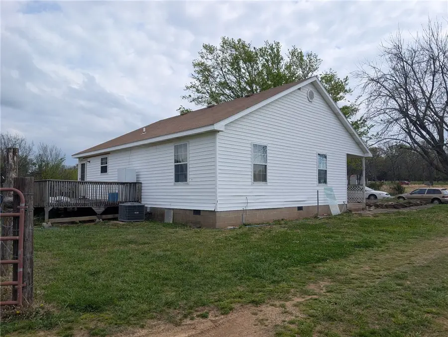 11109 S Old Cincinnati Road, Lincoln, AR 72744 - #3