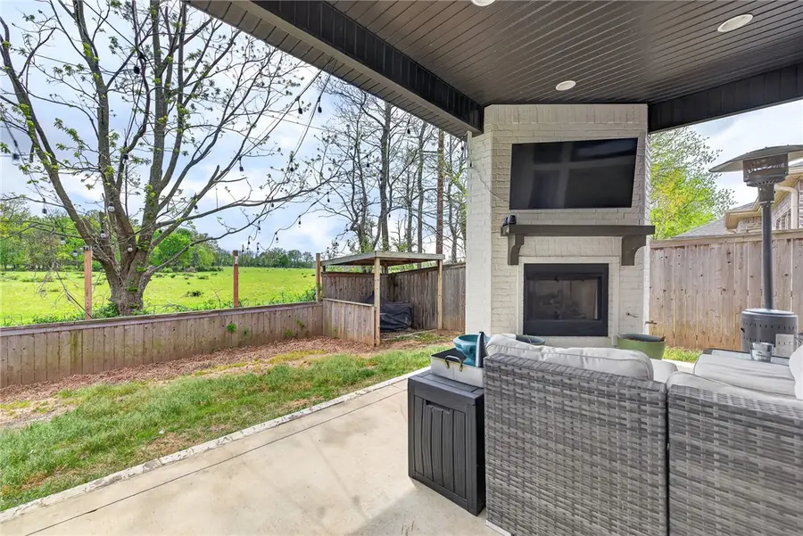 2507 SW Hampton Avenue, Bentonville, AR 72713 - #2