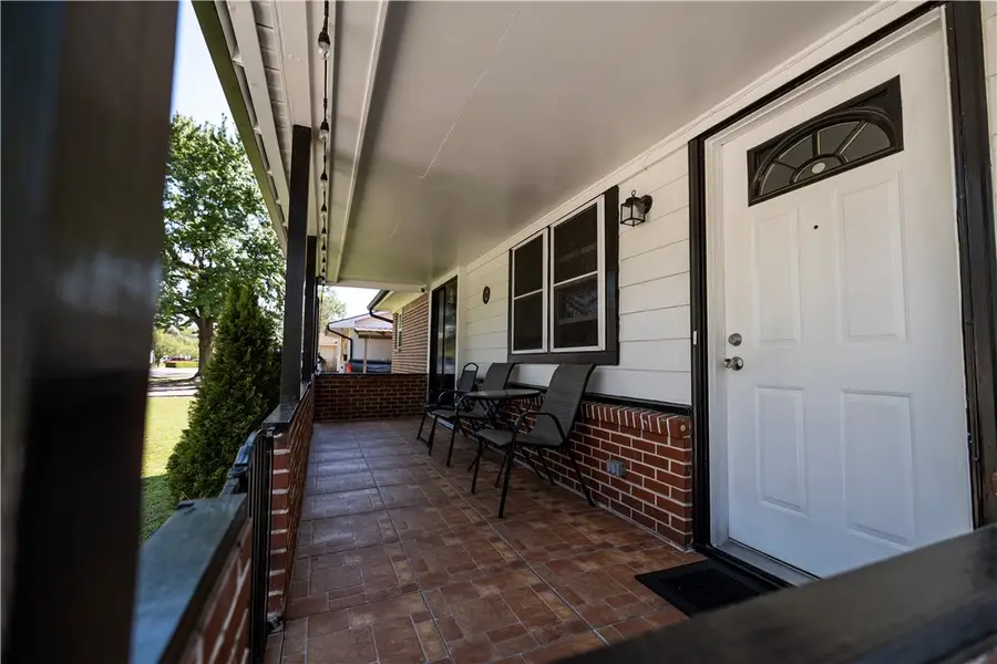 1022 Lowell Road, Springdale, AR 72764 - #2