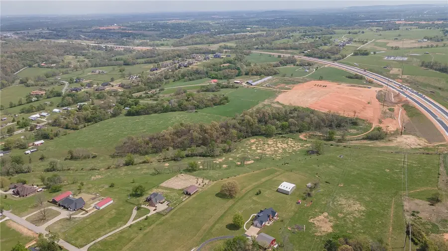 1829 Brush Creek Road, Springdale, AR 72762 - #2