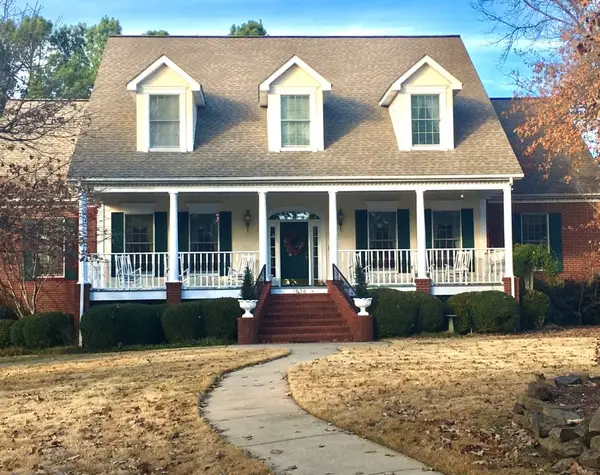 1636 E Rockwood Trail, Fayetteville, AR 72701