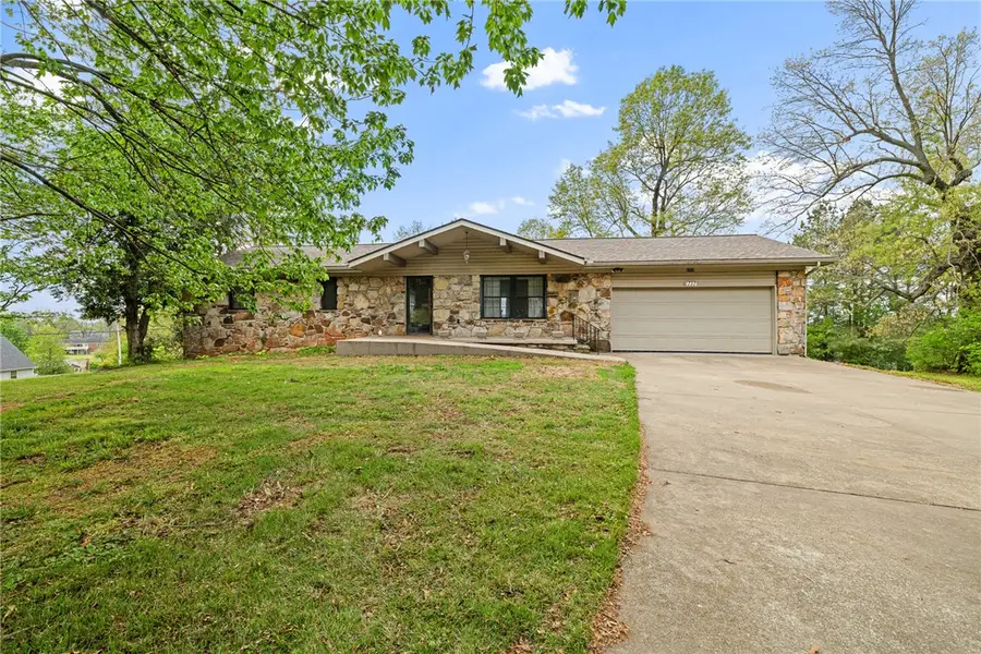 1737 Cottonwood Court, Harrison, AR 72601 - #2