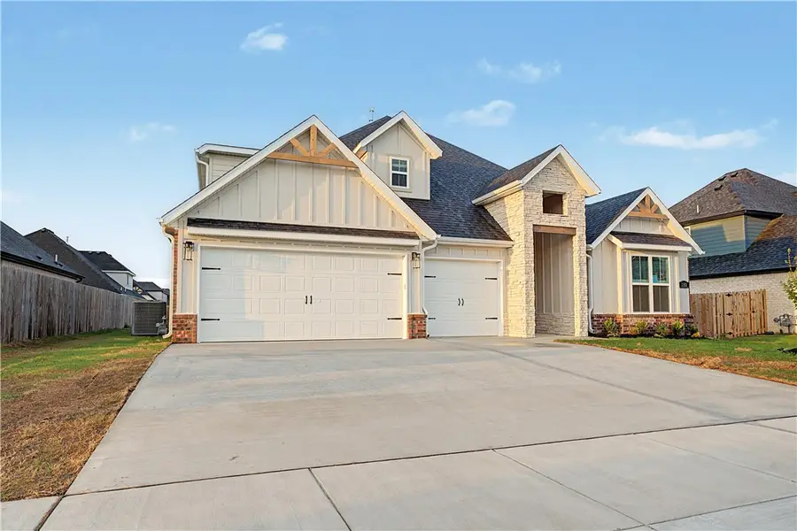 1311 Tiffany Street, Centerton, AR 72719 - #2