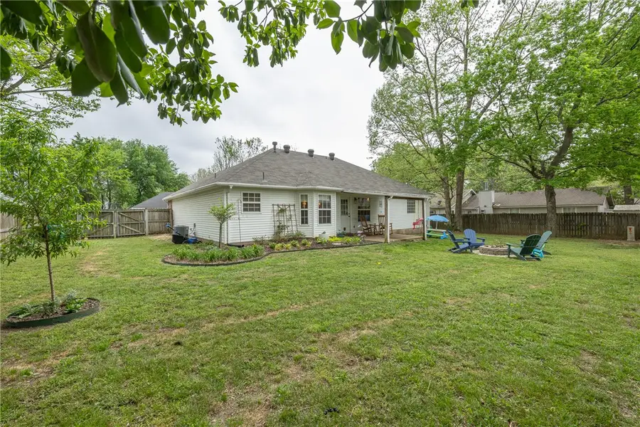 34 Saxony Street, Farmington, AR 72730 - #2