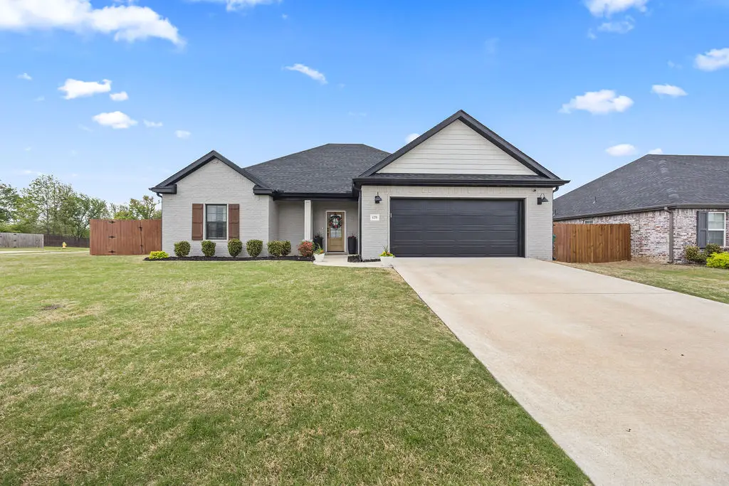 1275 Giulia Avenue, Tontitown, AR 72762 - #1