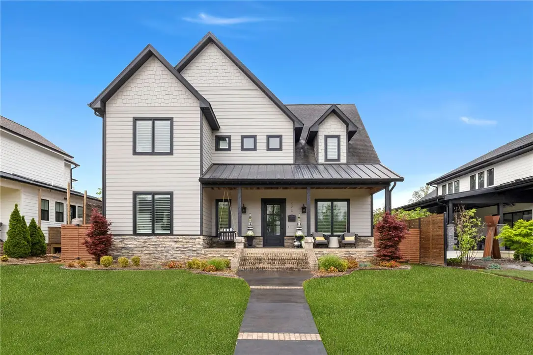 722 NE 2nd Street, Bentonville, AR 72712 - #1