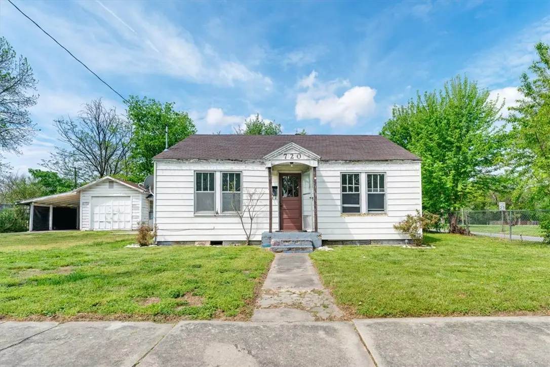 720 Kansas Street, Springdale, AR 72764 - #1