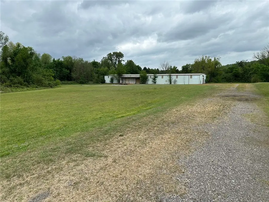 40 Bradley Cove Road, Russellville, AR 72802 - #3