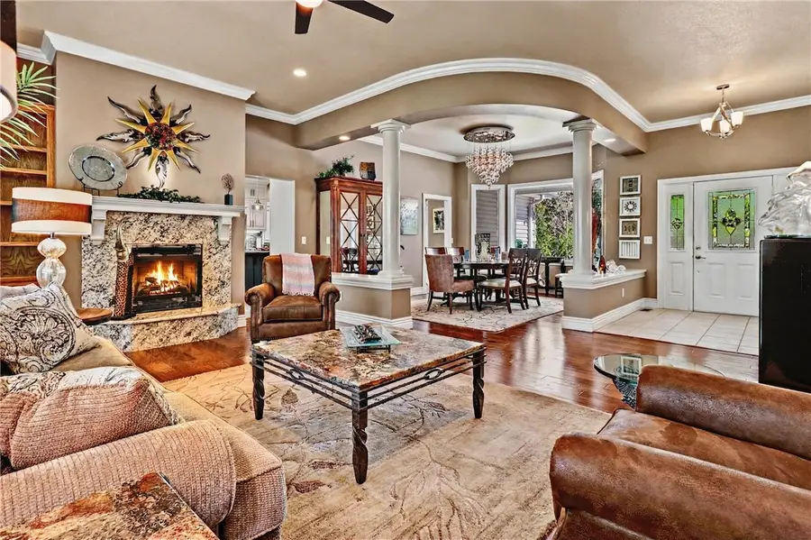 1 Hedges Circle, Bella Vista, AR 72715 - #2