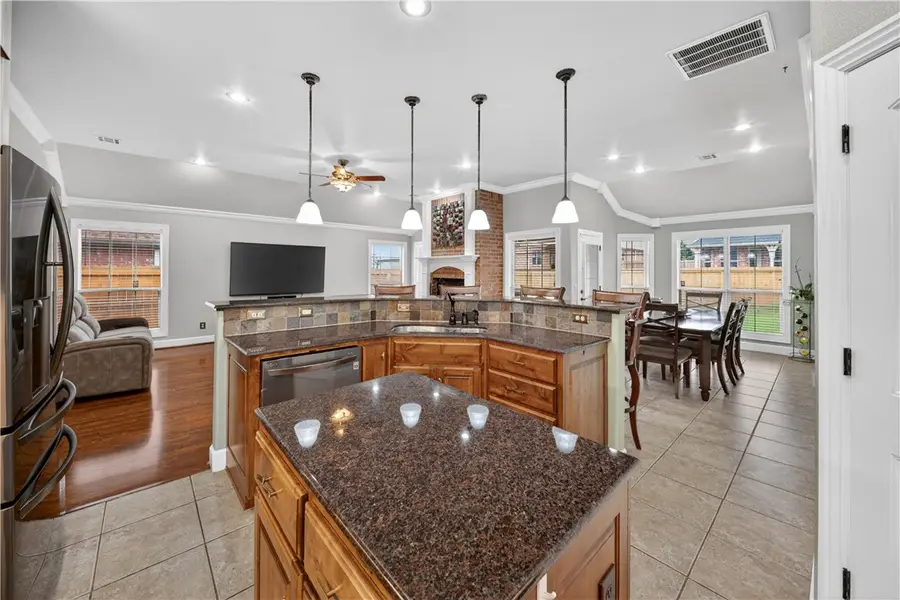 4005 SW Staverton Drive, Bentonville, AR 72713 - #2