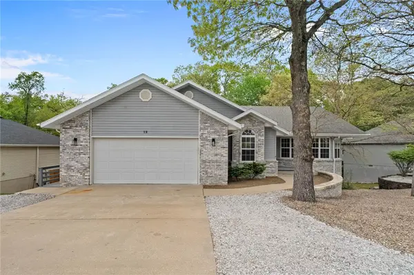 12 Lyndhurst Drive, Bella Vista, AR 72714