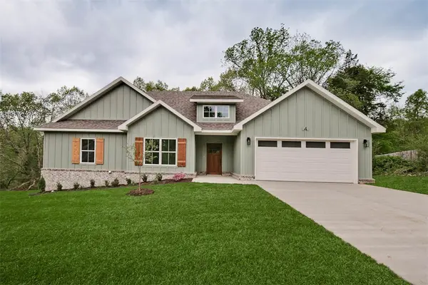 4 Forfar Drive, Bella Vista, AR 72715