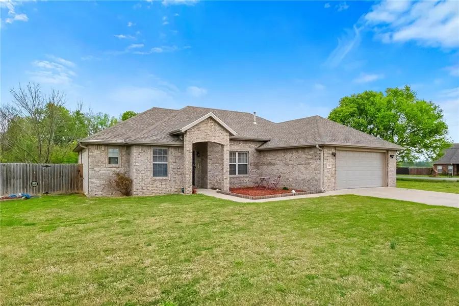 710 Bonnie Scotland Drive, Prairie Grove, AR 72753 - #2