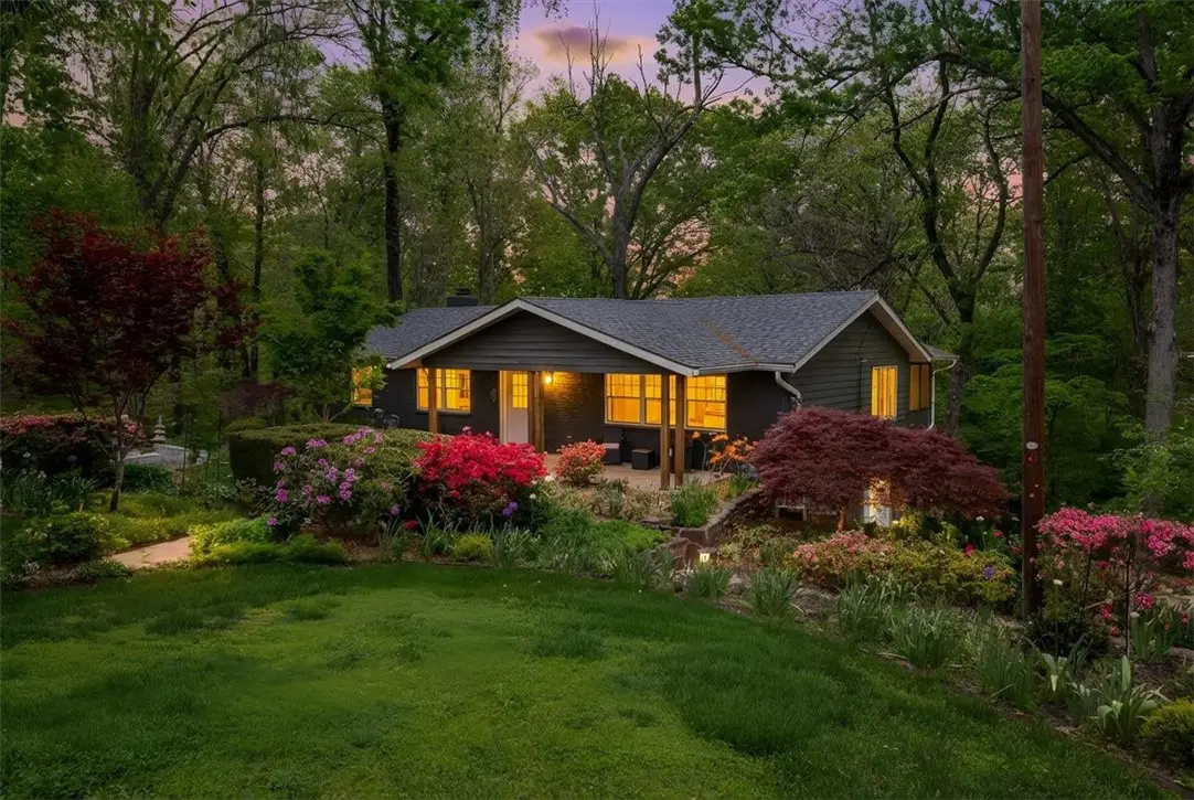 821 Lakeview Drive, Rogers, AR 72756 - #1