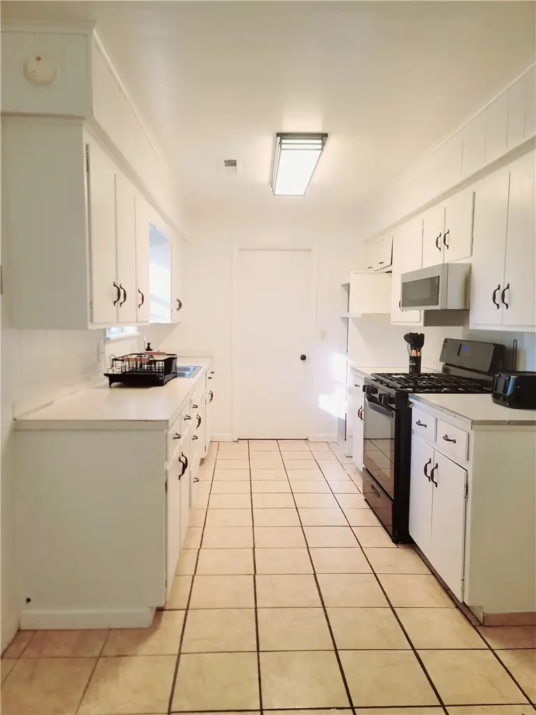 706 Buford Street, Springdale, AR 72762 - #2