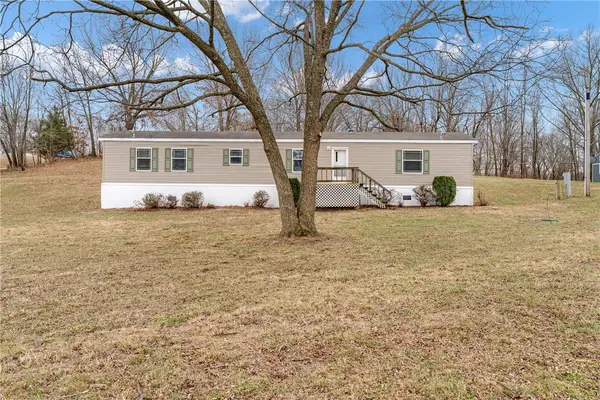 11805 Antoinette Road, Elkins, AR 72727
