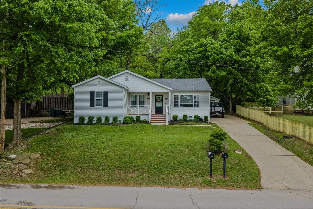 461 N Oliver Avenue, Fayetteville, AR 72701 - #1