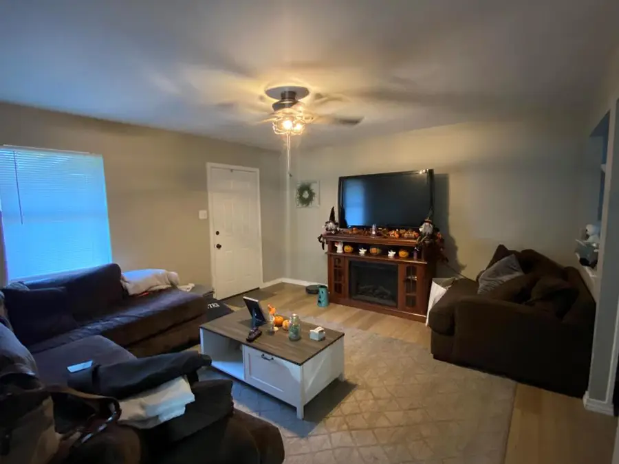 307 Market Street, Dardanelle, AR 72834 - #3